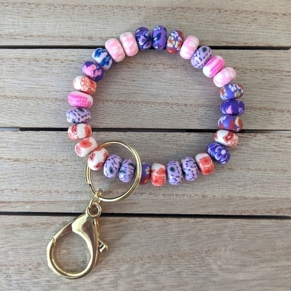 FLORAL Beaded Keychain Bracelet | Handcrafted by me and New - Picture 2 of 5